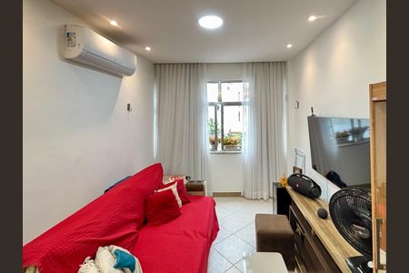 Apartamento à venda com 2 quartos, 75m² em Copacabana, Rio de Janeiro