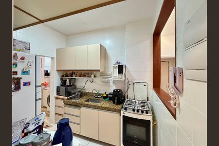 Apartamento para alugar com 75m², 2 quartos e sem vaga