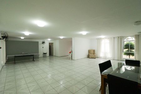 Apartamento à venda com 53m², 2 quartos e 1 vagaSalão de Festas