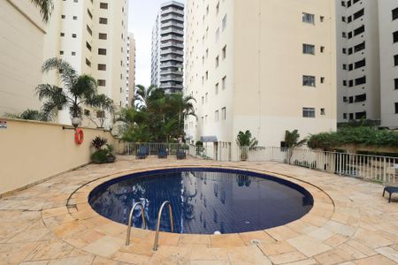 Apartamento à venda com 53m², 2 quartos e 1 vagaPiscina