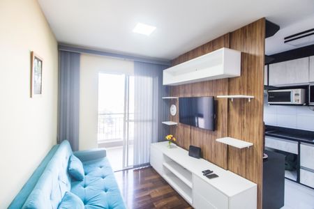 Sala de apartamento para alugar com 2 quartos, 60m² em Centro, Carapicuíba