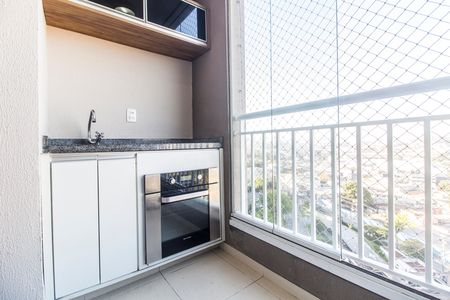 Varanda de apartamento para alugar com 2 quartos, 60m² em Centro, Carapicuíba