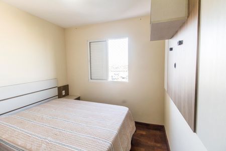 Quarto 1 de apartamento para alugar com 2 quartos, 60m² em Centro, Carapicuíba
