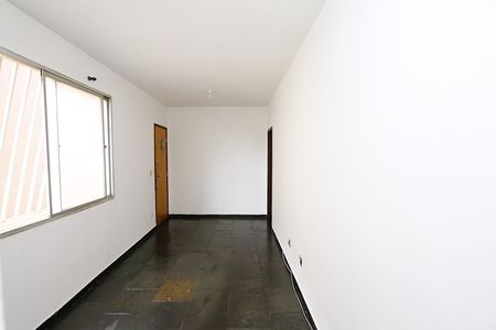 Sala de apartamento para alugar com 3 quartos, 58m² em Estoril, Belo Horizonte