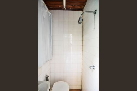 Casa à venda com 418m², 4 quartos e 2 vagas Casa à venda com 418m², 4 quartos e 2 vagasBanheiro 2