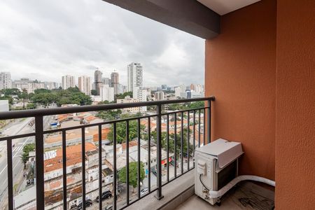 Varanda de kitnet/studio para alugar com 1 quarto, 27m² em Santo Amaro, São Paulo