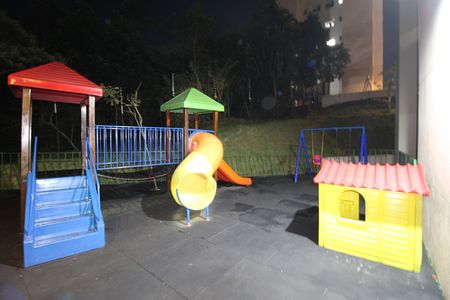 Apartamento para alugar com 42m², 2 quartos e sem vagaÁrea Comum
