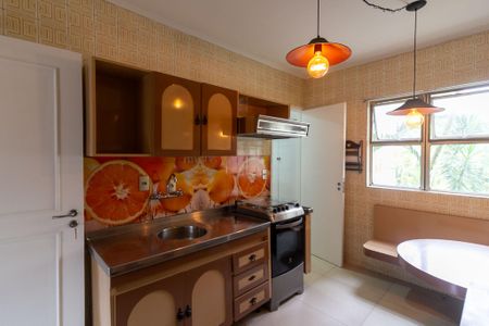 Apartamento para alugar com 77m², 2 quartos e 1 vaga Apartamento para alugar com 77m², 2 quartos e 1 vagaCozinha