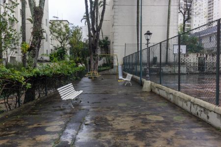 Apartamento para alugar com 77m², 2 quartos e 1 vaga Apartamento para alugar com 77m², 2 quartos e 1 vagaParque infantil