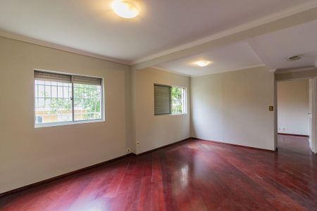 Apartamento para alugar com 77m², 2 quartos e 1 vaga Apartamento para alugar com 77m², 2 quartos e 1 vagaSala