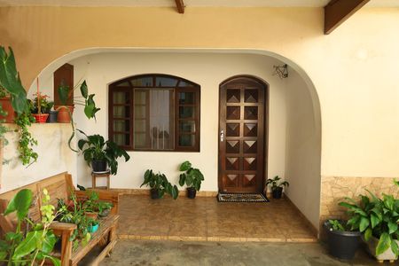 Casa à venda com 320m², 2 quartos e 3 vagasCasa 1 - Varanda