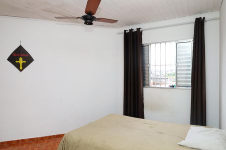 Casa à venda com 320m², 2 quartos e 3 vagasCasa 2 - Quarto 1