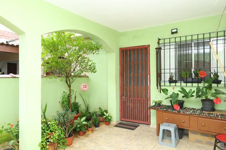 Casa à venda com 320m², 2 quartos e 3 vagasCasa 3 - Garagem