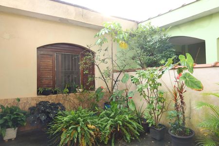 Casa à venda com 320m², 2 quartos e 3 vagasCasa 1 - Garagem