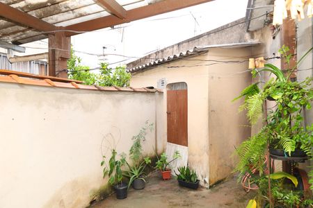 Casa à venda com 320m², 2 quartos e 3 vagasCasa 3 - Quintal