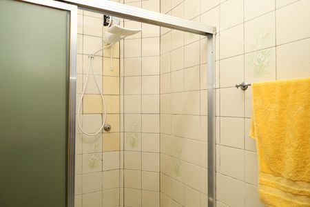 Casa à venda com 320m², 2 quartos e 3 vagasCasa 1 - Banheiro