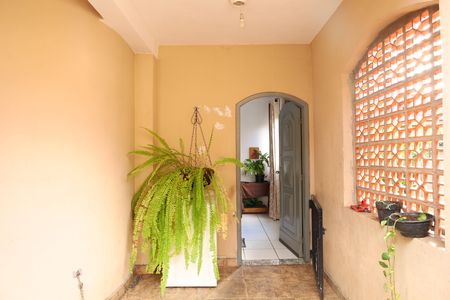 Casa à venda com 320m², 2 quartos e 3 vagasCasa 2 - Varanda