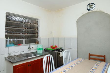 Casa à venda com 320m², 2 quartos e 3 vagasCasa 1 - Cozinha