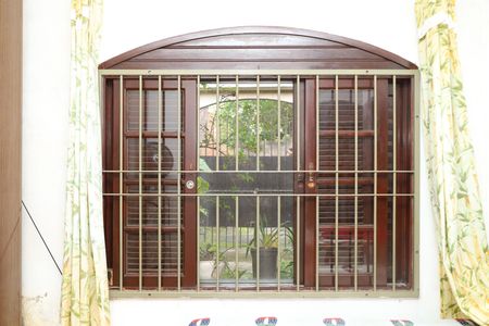 Casa à venda com 320m², 2 quartos e 3 vagasCasa 1 - Quarto 2