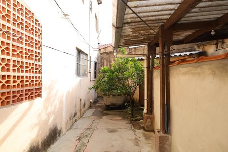 Casa à venda com 320m², 2 quartos e 3 vagasCasa 1 - Área de Serviço