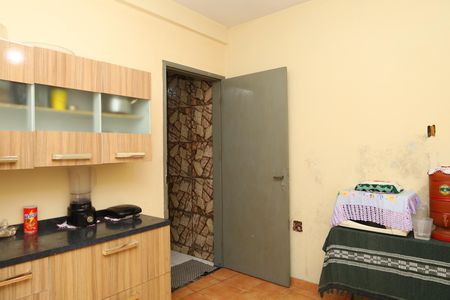 Casa à venda com 320m², 2 quartos e 3 vagasCasa 2 - Cozinha