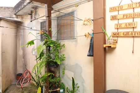Casa à venda com 320m², 2 quartos e 3 vagasCasa 3 - Quintal