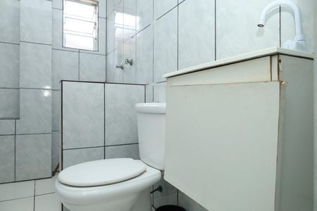 Casa à venda com 320m², 2 quartos e 3 vagasCasa 2 - Banheiro 2