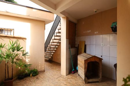 Casa à venda com 320m², 2 quartos e 3 vagasCasa 2 - Varanda