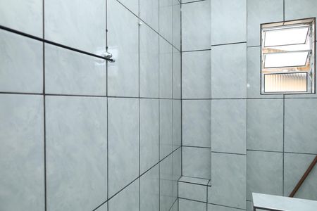 Casa à venda com 320m², 2 quartos e 3 vagasCasa 2 - Banheiro 2