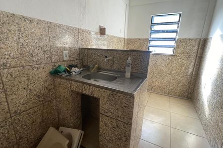 Casa para alugar com 70m², 1 quarto e sem vaga Casa para alugar com 70m², 1 quarto e sem vagaCozinha