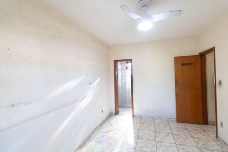 Casa à venda com 300m², 4 quartos e 3 vagas Casa à venda com 300m², 4 quartos e 3 vagasQuarto 4