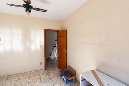 Casa à venda com 300m², 4 quartos e 3 vagas Casa à venda com 300m², 4 quartos e 3 vagasQuarto 1