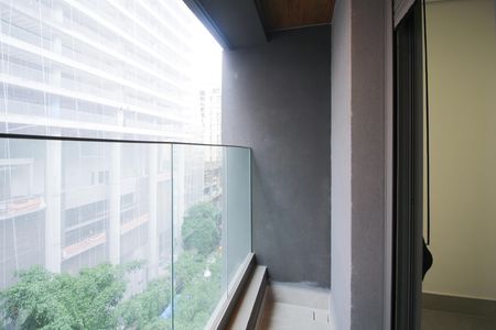 Apartamento para alugar com 67m², 2 quartos e 1 vaga Apartamento para alugar com 67m², 2 quartos e 1 vagaVaranda da Suíte 1