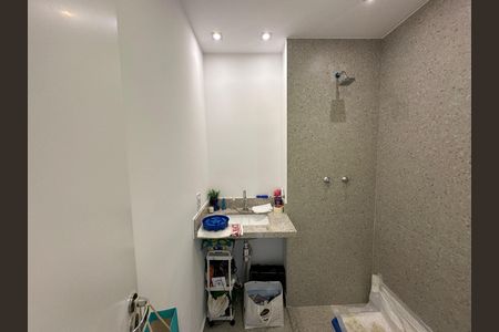 Apartamento à venda com 346m², 3 quartos e 2 vagasBanheiro da Suíte 3
