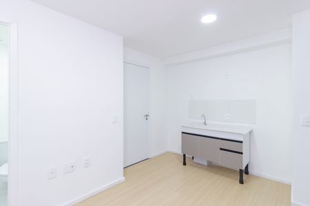 Apartamento para alugar com 36m², 2 quartos e sem vaga Apartamento para alugar com 36m², 2 quartos e sem vagaSala/Cozinha