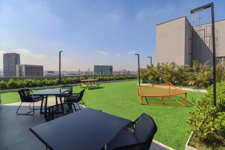 Studio para alugar com 24m², 1 quarto e sem vaga Studio para alugar com 24m², 1 quarto e sem vagaTerraço