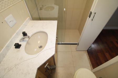 Apartamento à venda com 124m², 3 quartos e 3 vagasQuarto 1 - Banheiro