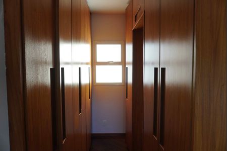 Apartamento para alugar com 133m², 3 quartos e 2 vagasCloset