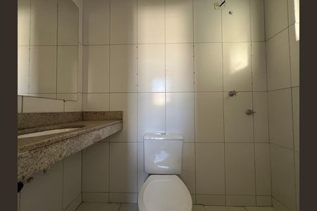 Apartamento à venda com 52m², 2 quartos e 1 vaga Apartamento à venda com 52m², 2 quartos e 1 vagaBanheiro da Suíte