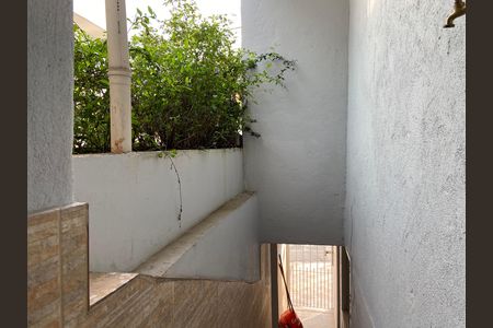 Casa para alugar com 30m², 1 quarto e sem vaga Casa para alugar com 30m², 1 quarto e sem vagaÁrea externa