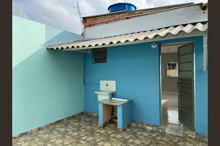 Casa para alugar com 30m², 1 quarto e sem vaga Casa para alugar com 30m², 1 quarto e sem vagaÁrea de Serviço - Área externa