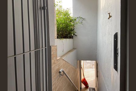 Casa para alugar com 30m², 1 quarto e sem vaga Casa para alugar com 30m², 1 quarto e sem vagaÁrea externa