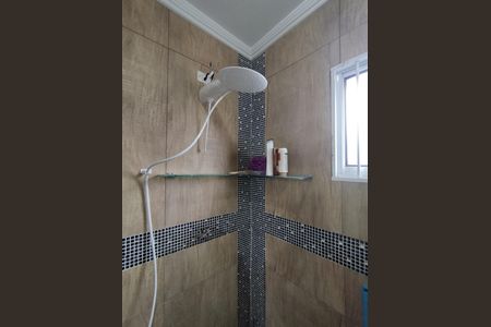 Casa à venda com 137m², 3 quartos e 3 vagasBanheiro - torneira