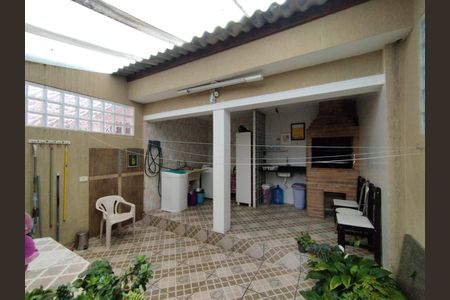 Casa à venda com 137m², 3 quartos e 3 vagasQuintal 