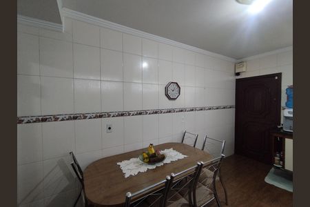 Casa à venda com 137m², 3 quartos e 3 vagasCozinha - Armários