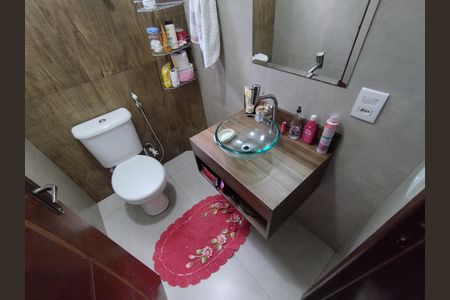 Casa à venda com 137m², 3 quartos e 3 vagasLavabo 