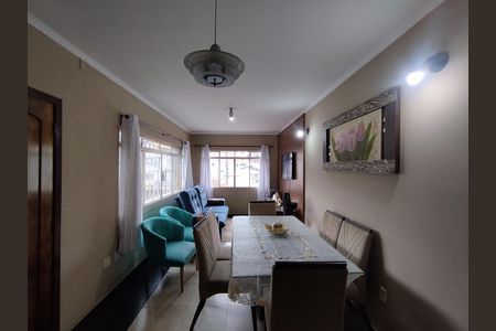 Casa à venda com 137m², 3 quartos e 3 vagasSala 