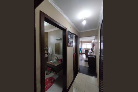 Casa à venda com 137m², 3 quartos e 3 vagasCorredor 
