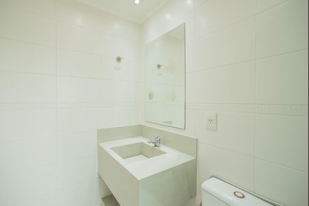 Apartamento à venda com 85m², 2 quartos e 2 vagas Apartamento à venda com 85m², 2 quartos e 2 vagasBanheiro