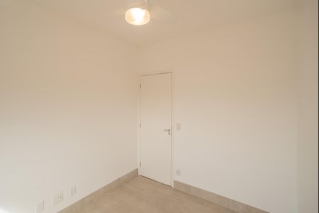 Apartamento à venda com 85m², 2 quartos e 2 vagas Apartamento à venda com 85m², 2 quartos e 2 vagasQuarto